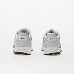 Nike Zoom Vomero 5 - Supersonic / Silver
