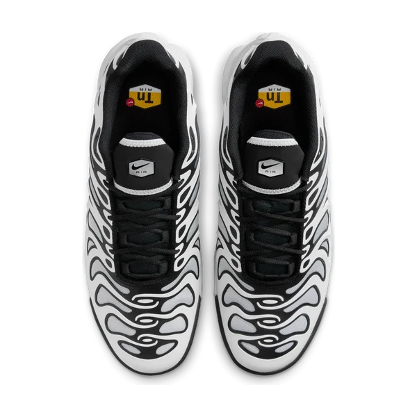 Nike Air Max Plus (TN) Drift - Black / Metallic Silver