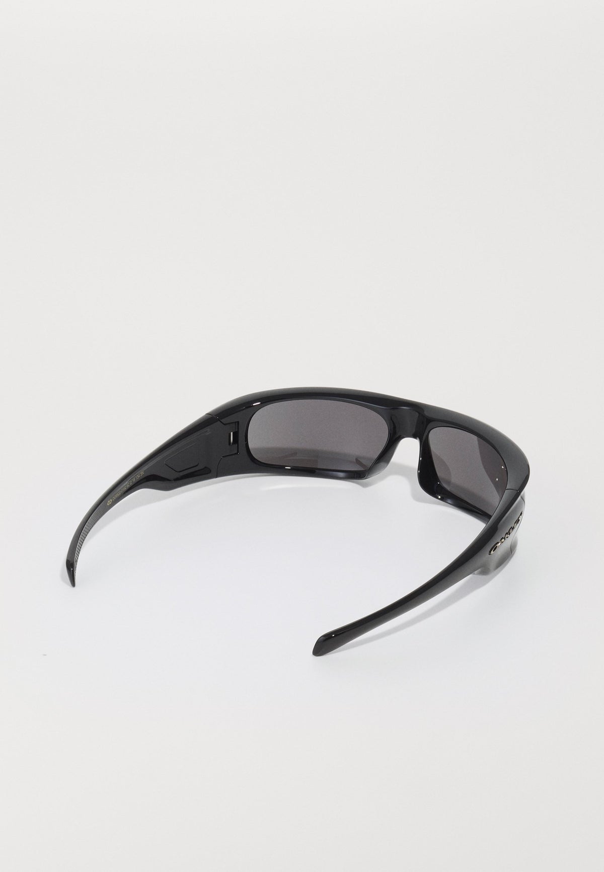 Oakley-style Wraparound For Man