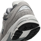 Chaussures pour hommes New Balance 2002R