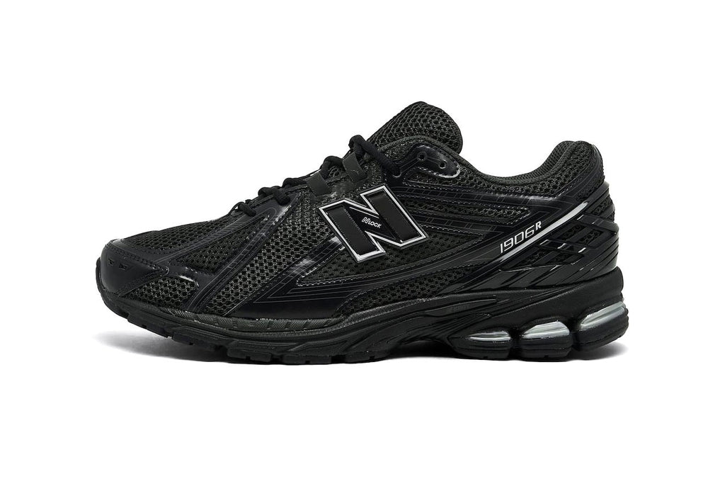 New Balance 1906R — Metallic Silver Black Man Shoes