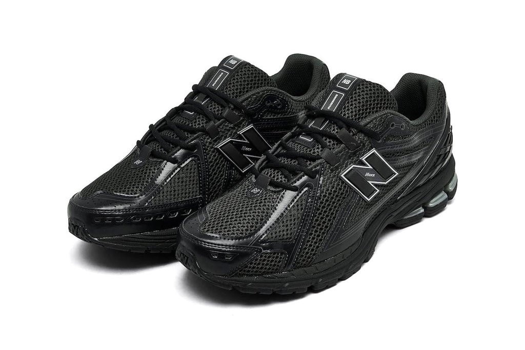 New Balance 1906R — Metallic Silver Black Man Shoes