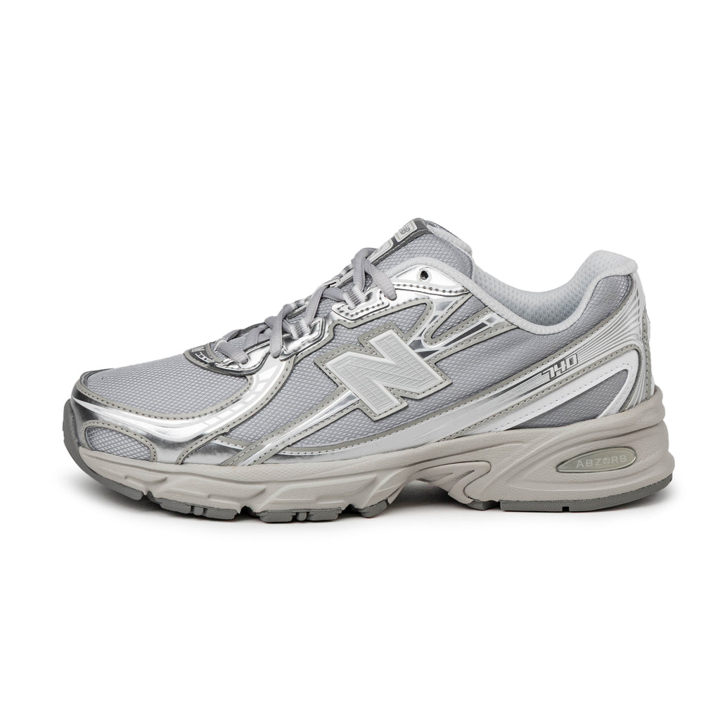 New Balance 740 — Metallic Silver Man Shoes