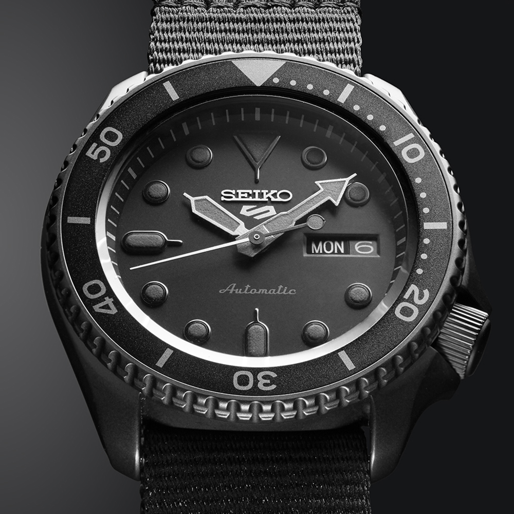 Seiko 5 Sports Stealth Black - SRPD79K1 / SBSA165