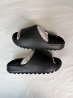 Yeezy Slide - Onyx