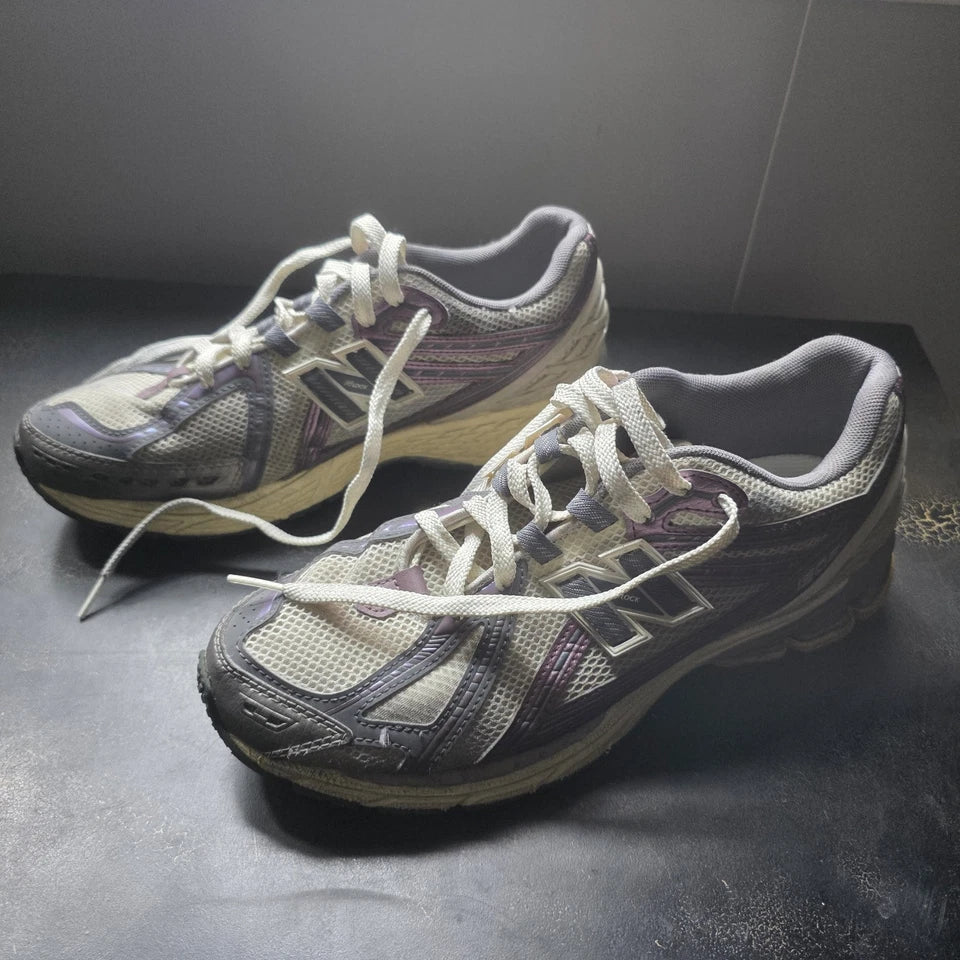 New Balance 1906R - Licorice / Moonrock