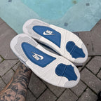 Air Jordan 4 Retro - Industrial Blue / Military Blue