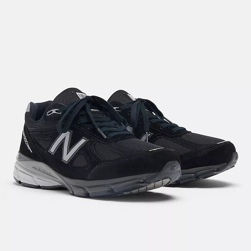 New Balance 990v4 - Core Black